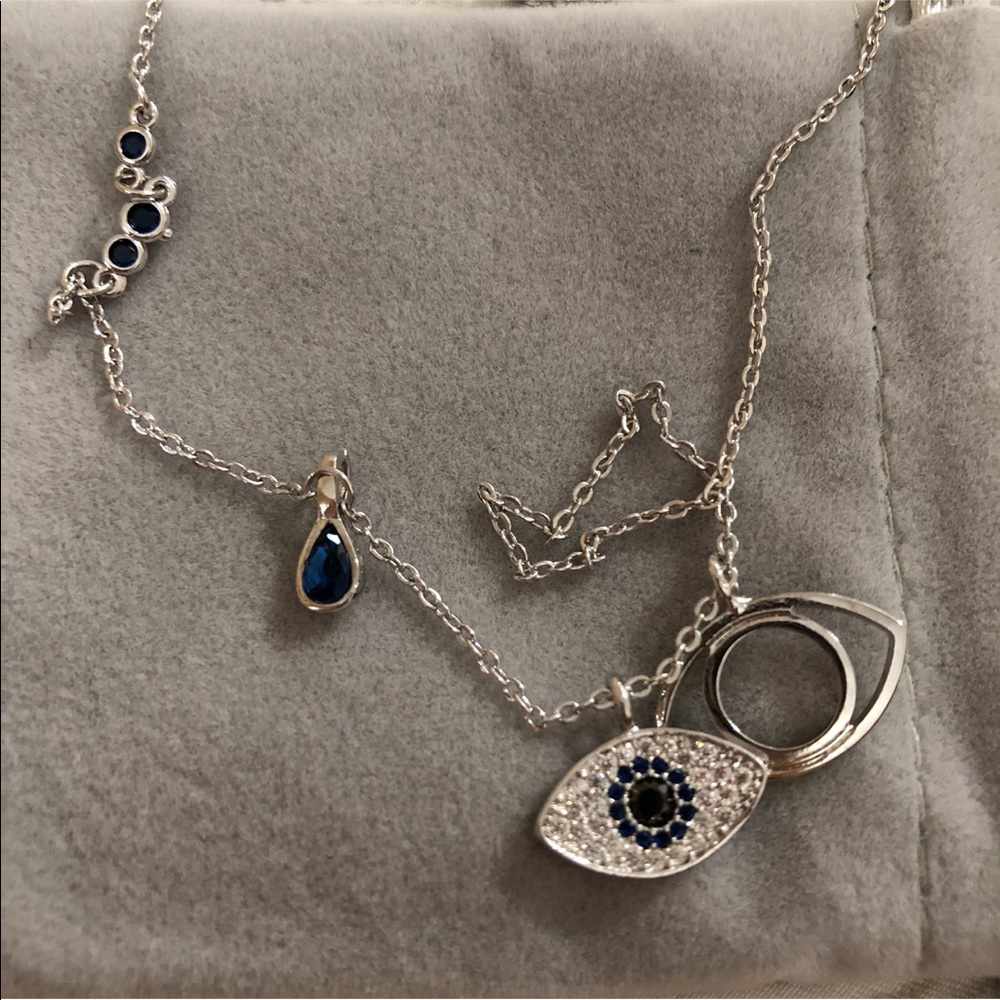#1 Seller ✨ Evil Eye  Protection Necklace 😍✨ - Picture 8 of 12